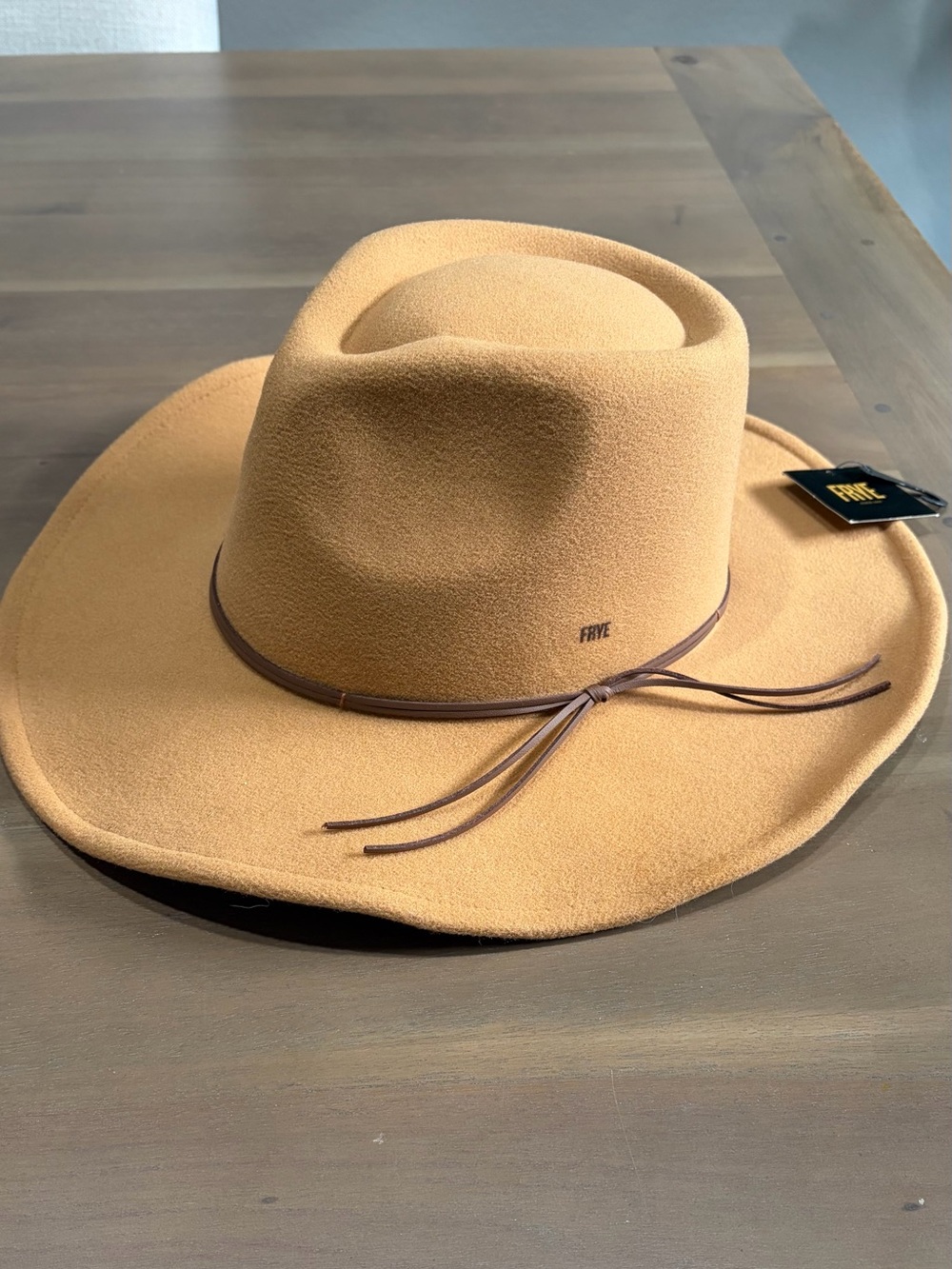 Frye Cowboy  Hat New with Tags in Camel
